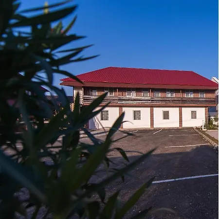 Affittacamere Casa 4 Odai Douăzeci şi Trei August