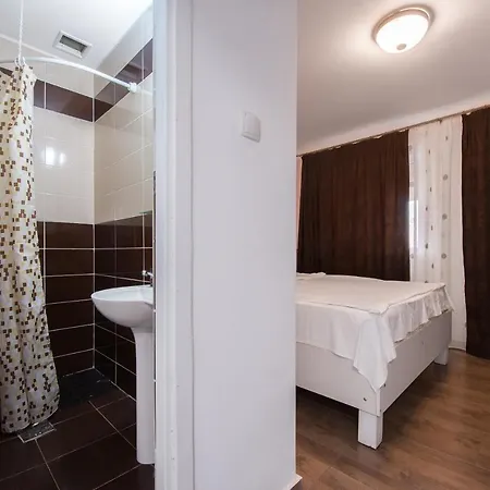 Casa 4 Odai Douăzeci şi Trei August